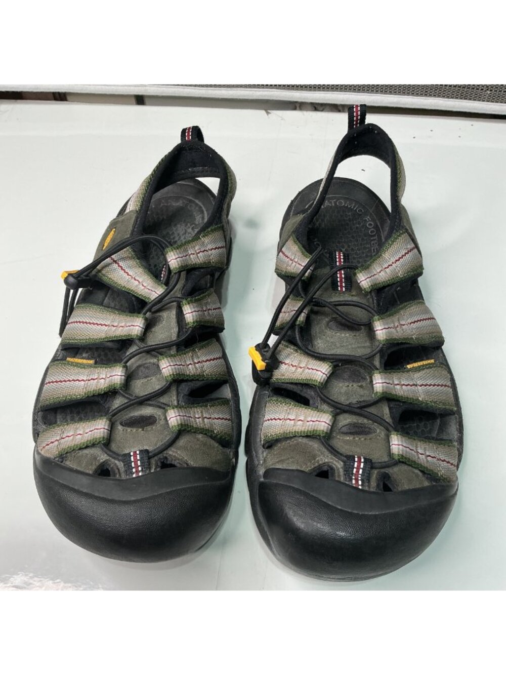 Keen Newport H2 Men's Waterproof Athletic Sandals Size 12 Hiking Green Black